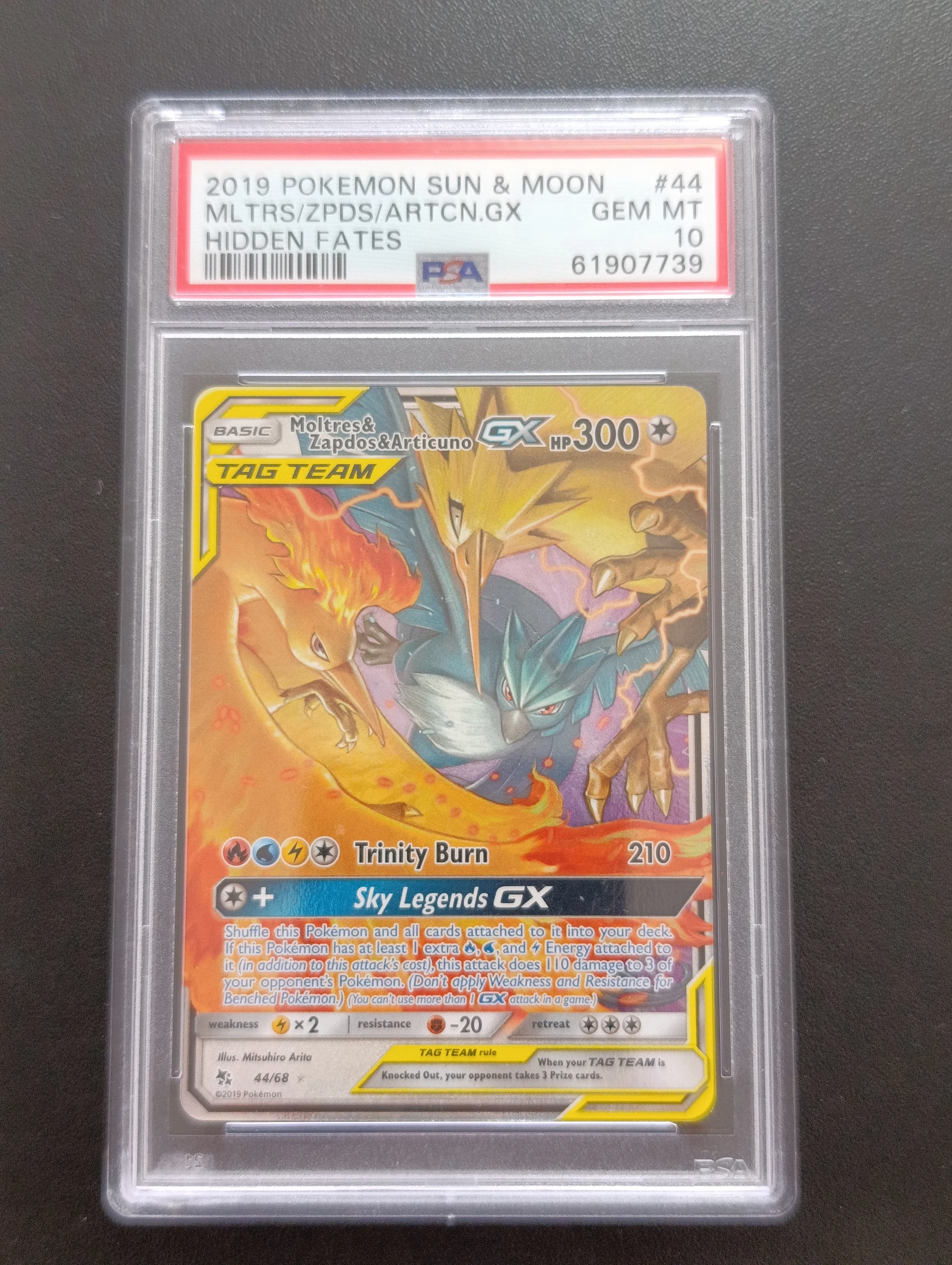 PSA 10 Hidden Fates Moltres Articuno Zapdos image 1
