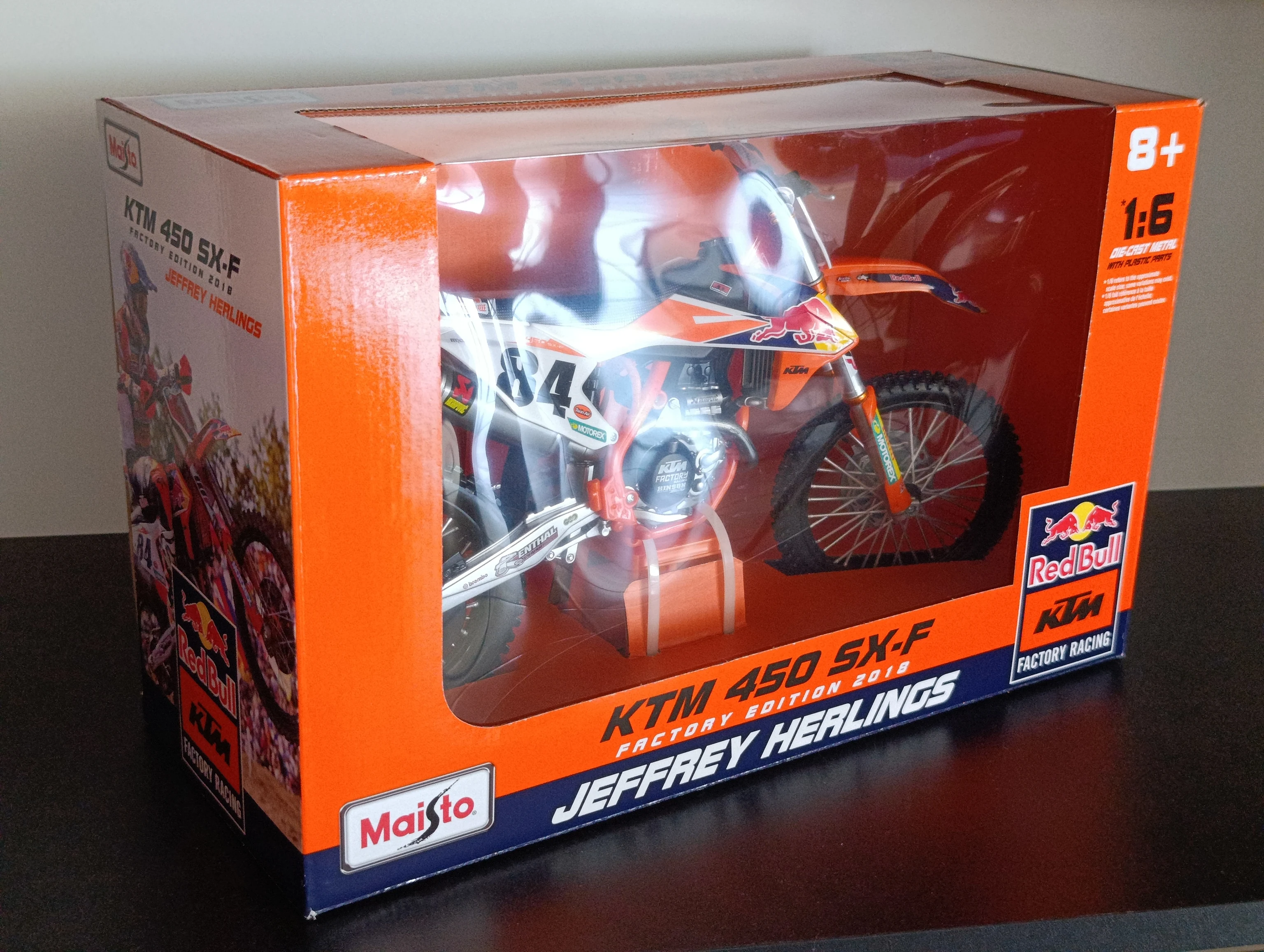 Maisto KTM 450 SX-F 1:6 scale image 4