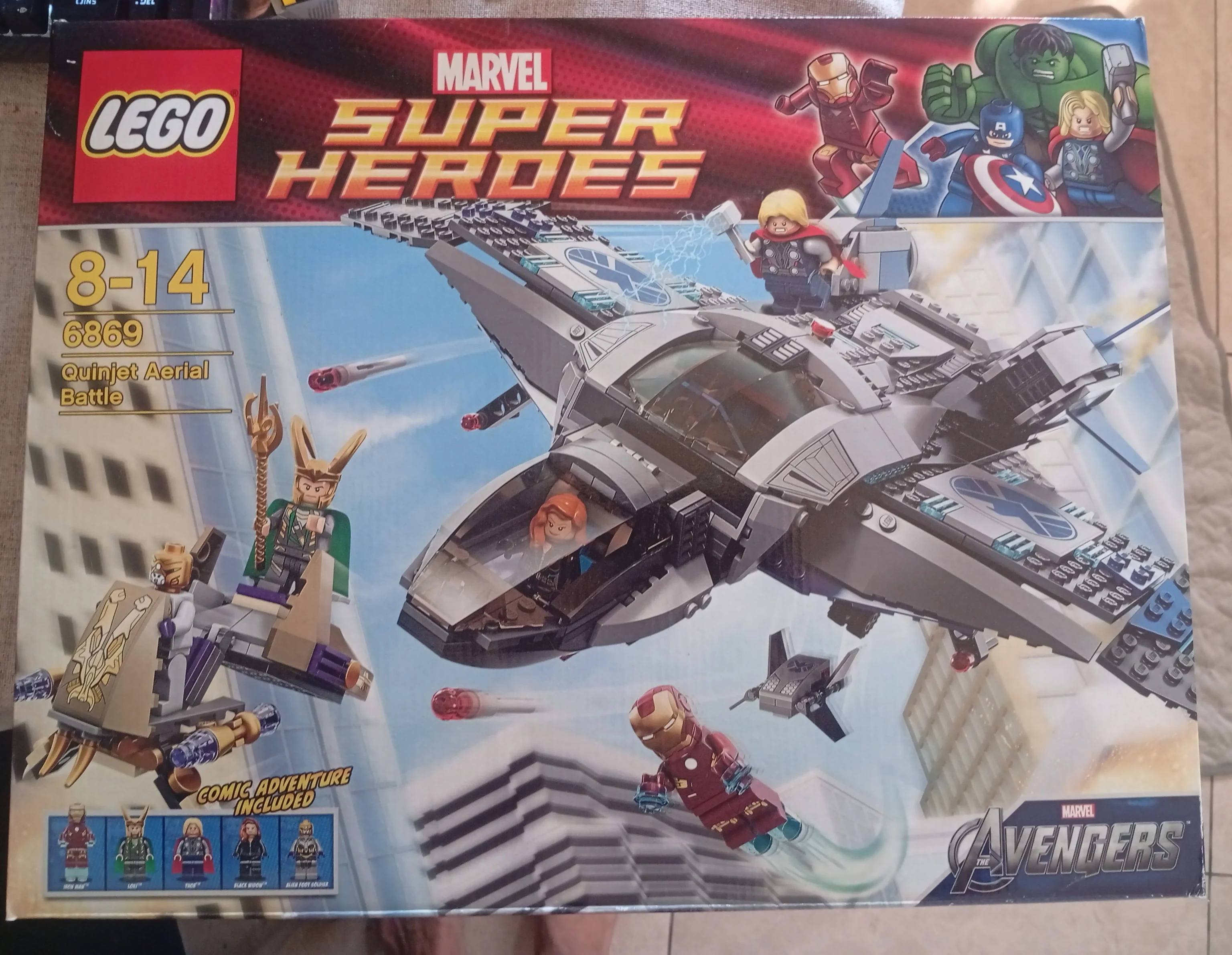 Lego Quinjet Aerial Battle (6869), Retired 2013, New in Box (factory sealed) image 2