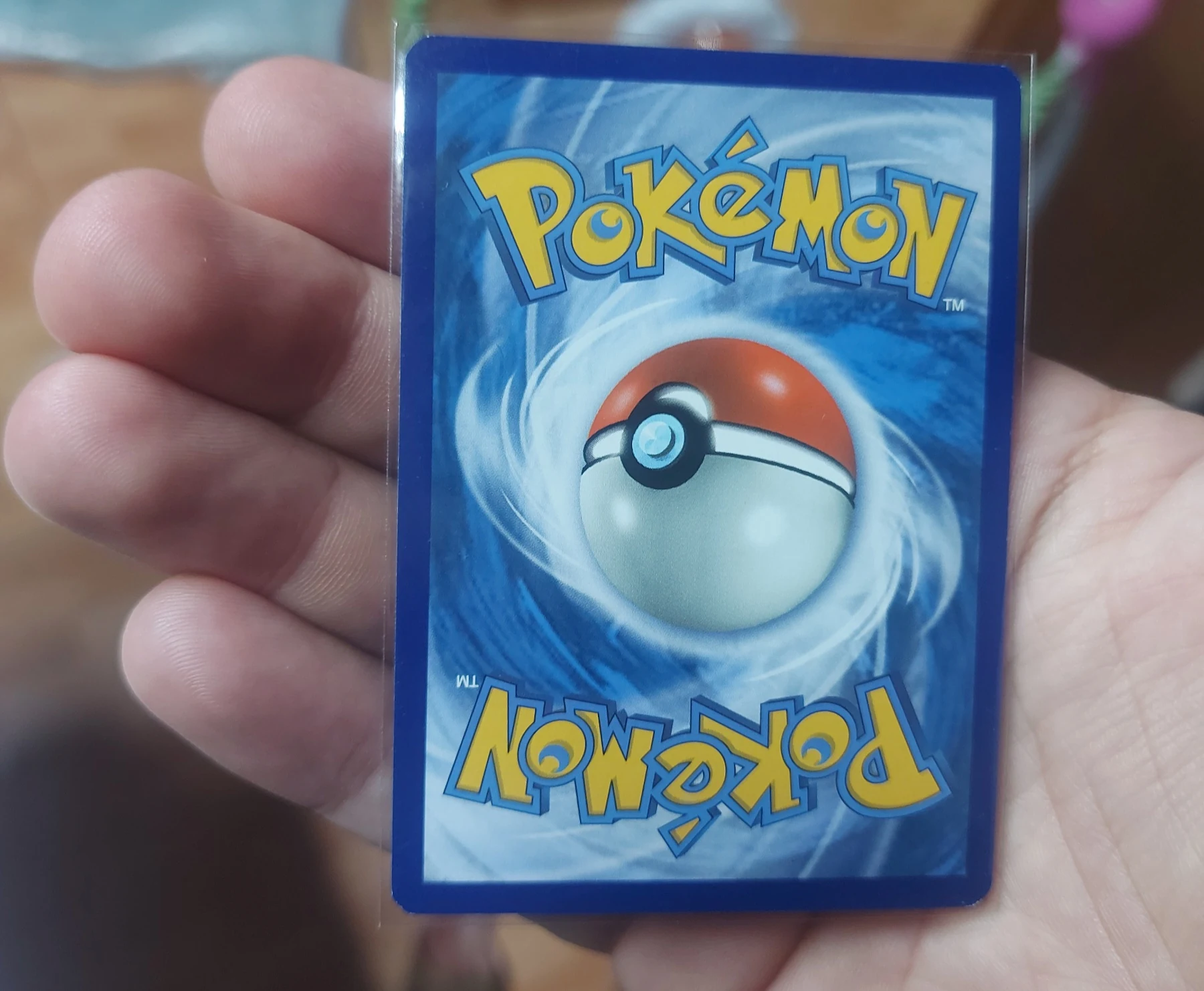 Sharpedo 2019 reverse holo image 2