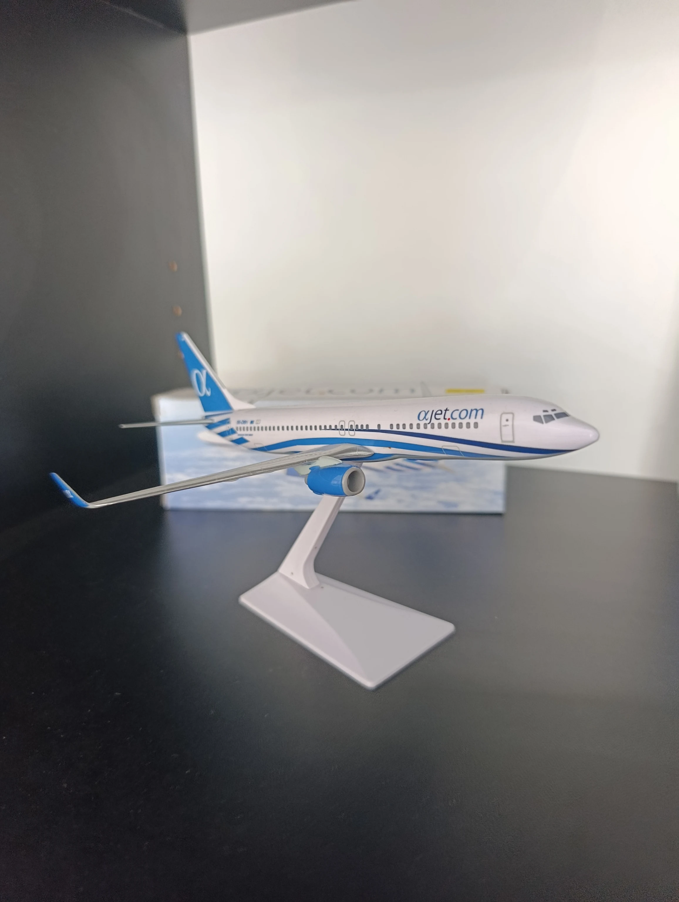 1:200 Ajet Ex-Helios plastic model Airplane Boeing 737-800 image 1