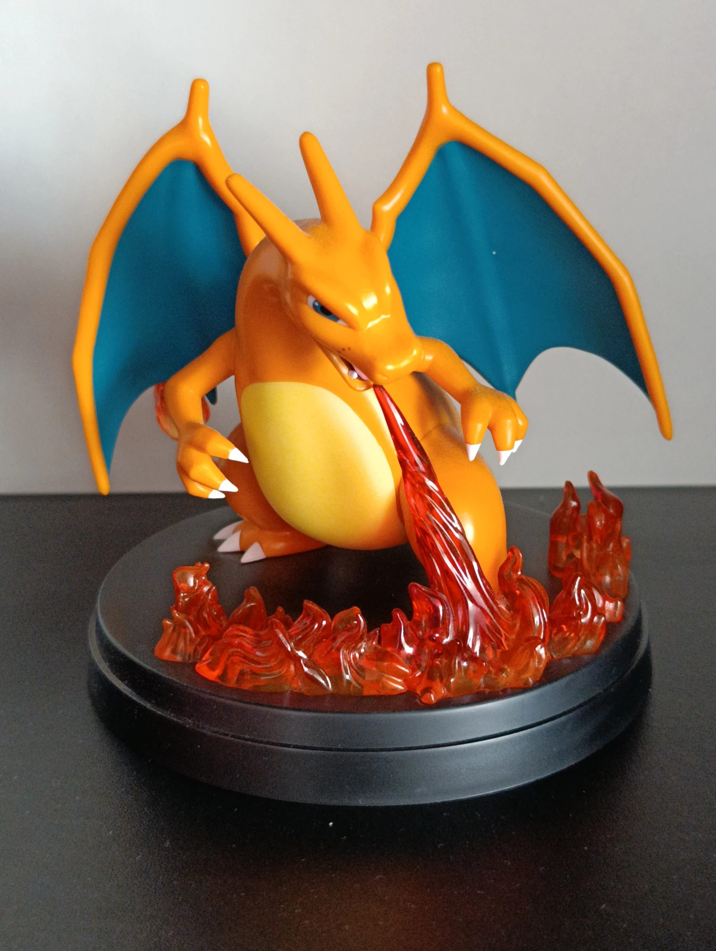 Charizard Figure image 1