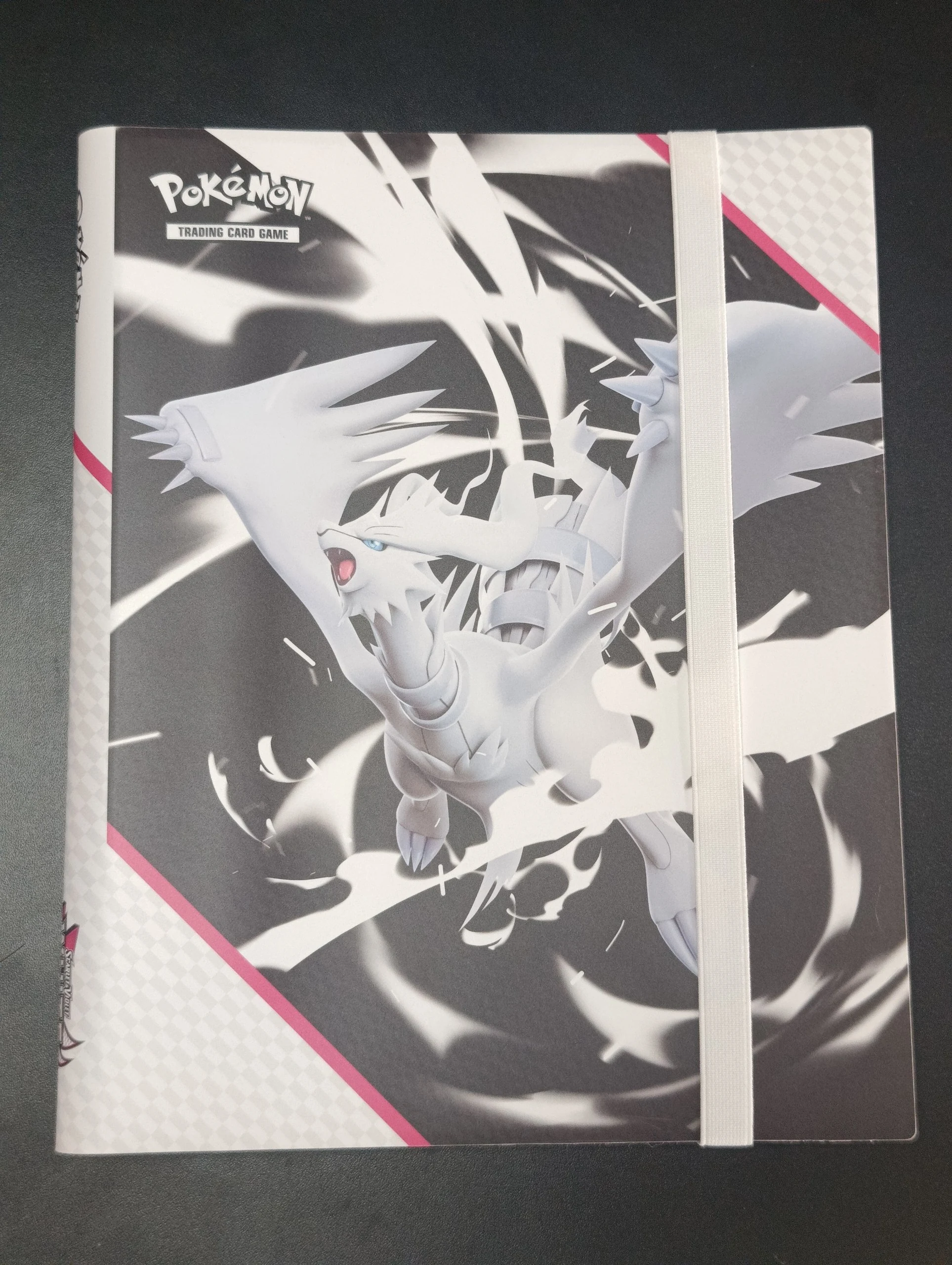 Reshiram Binder Used but in MINT condition image 1