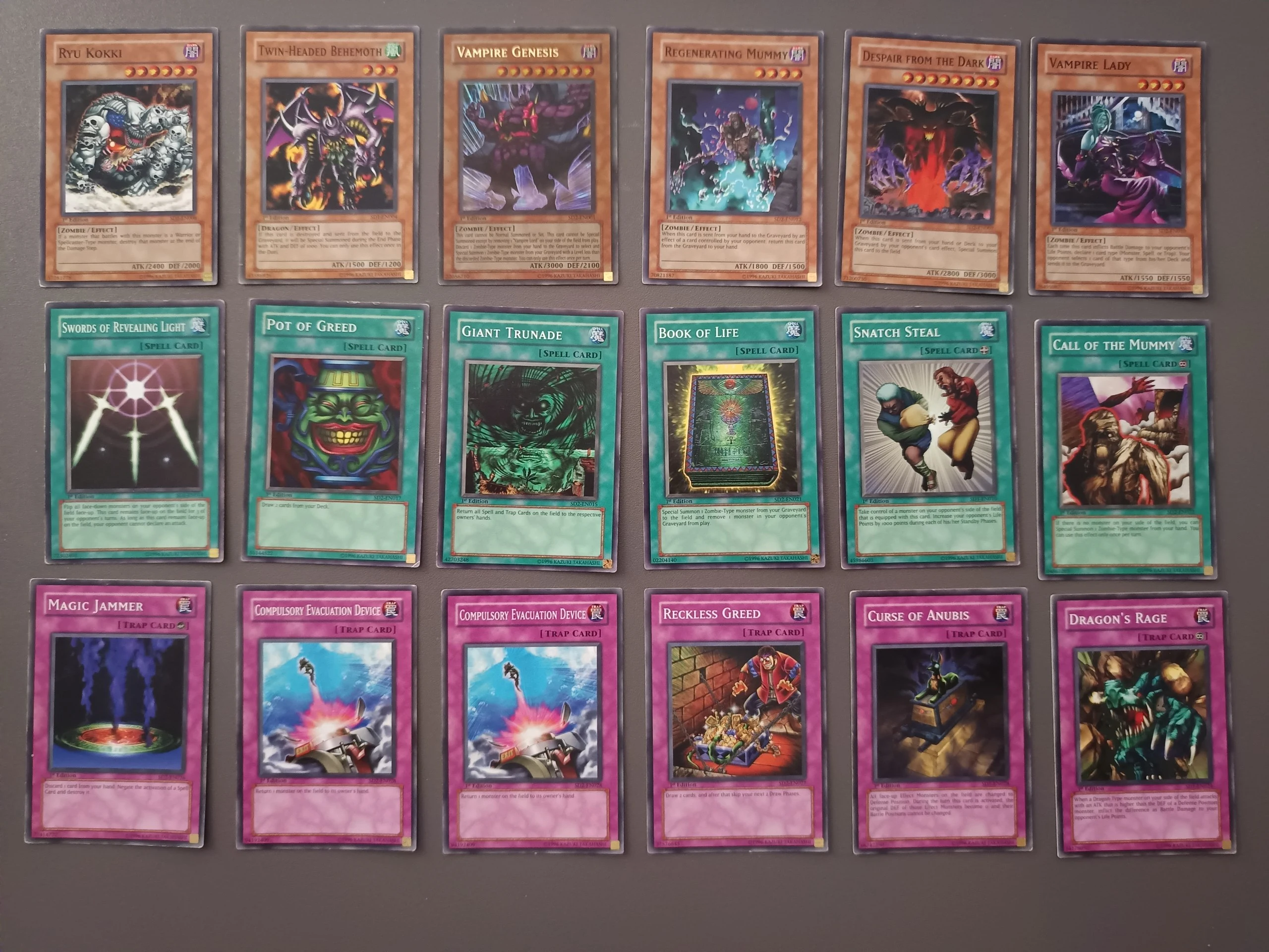 39 Yu-Gi-Oh Cards /29 First Edition + 10 Unlimited image 1