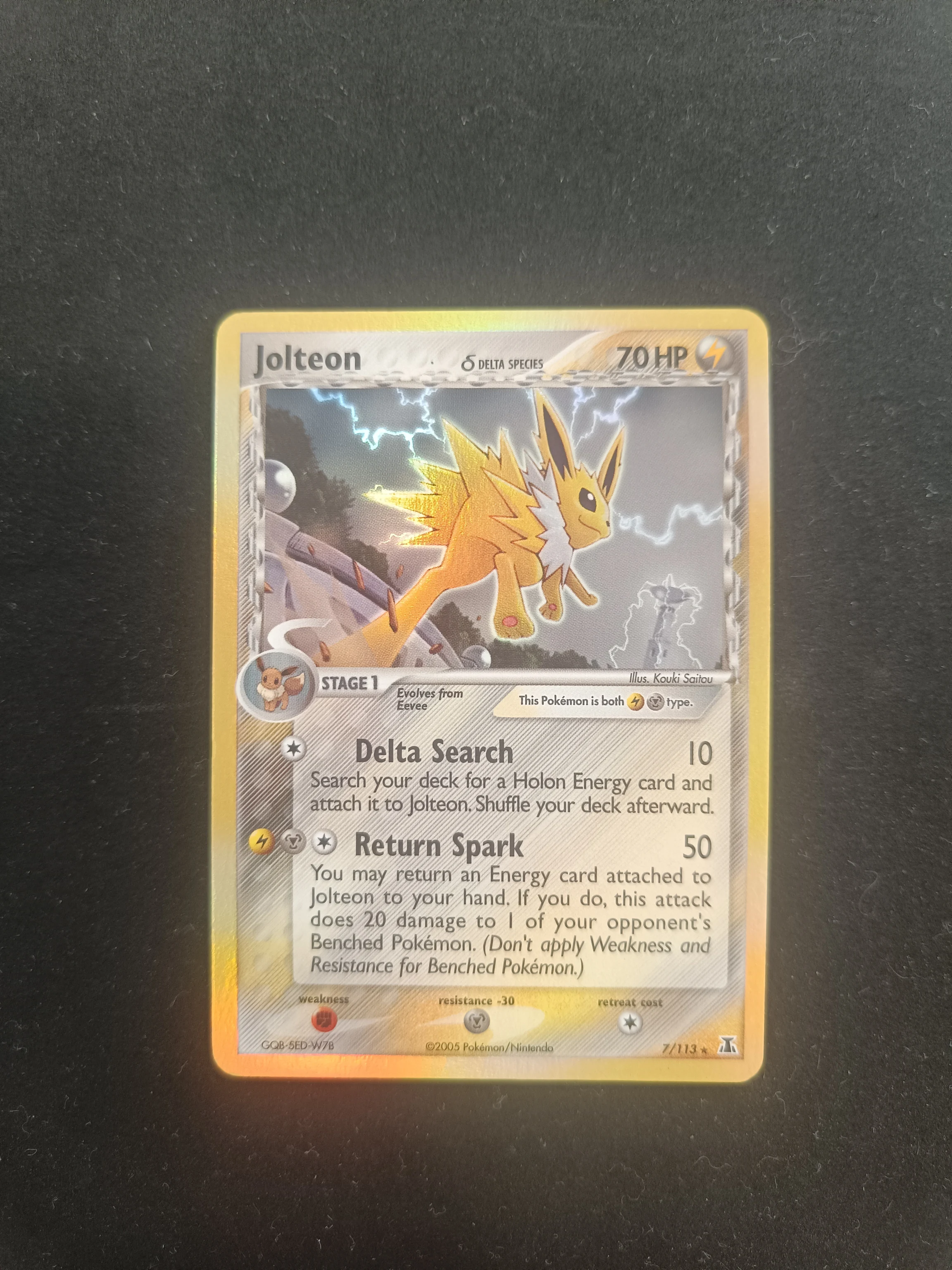 Jolteon Holo Delta species image 1