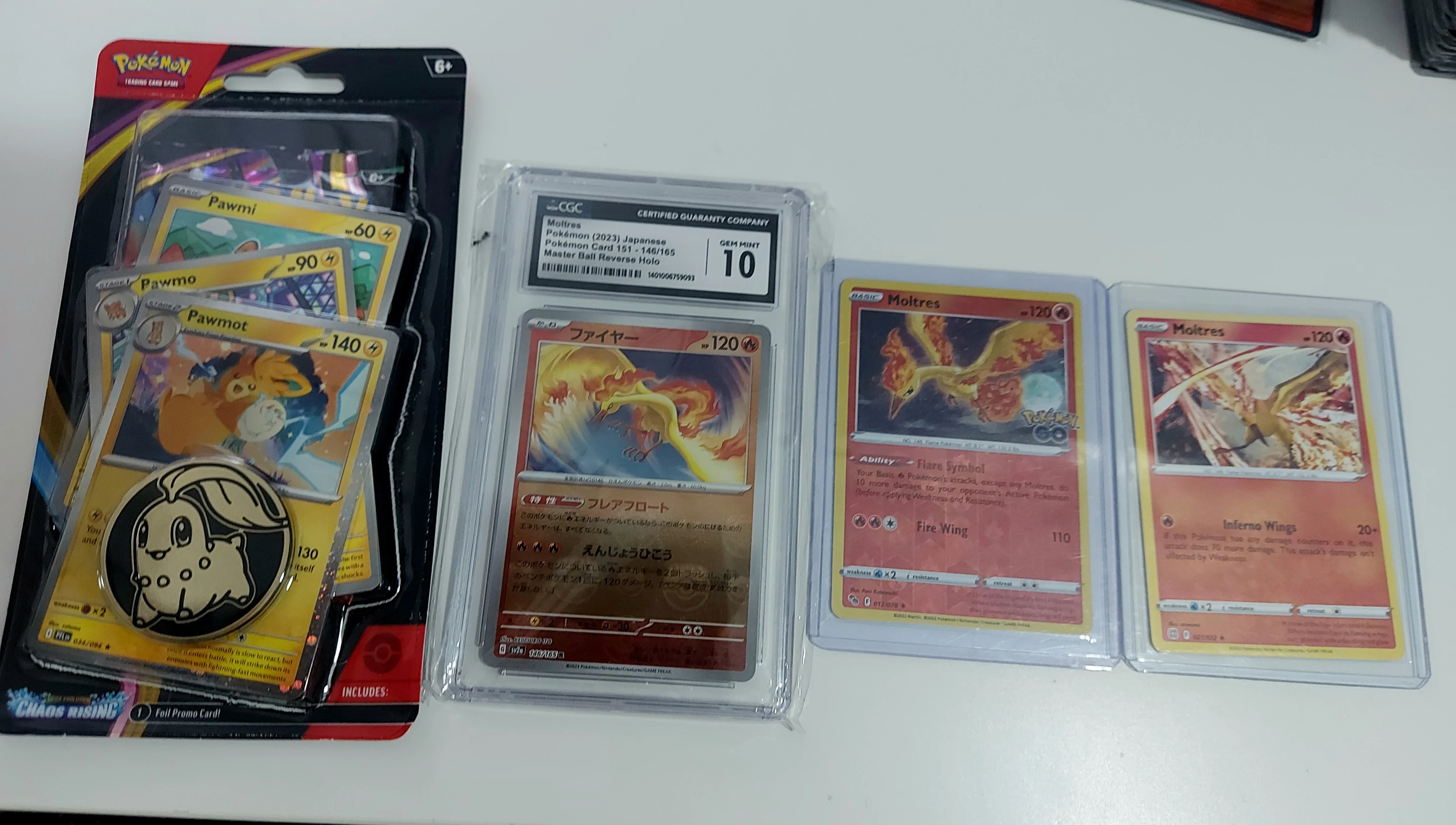 Legendary bird moltres lot image 1