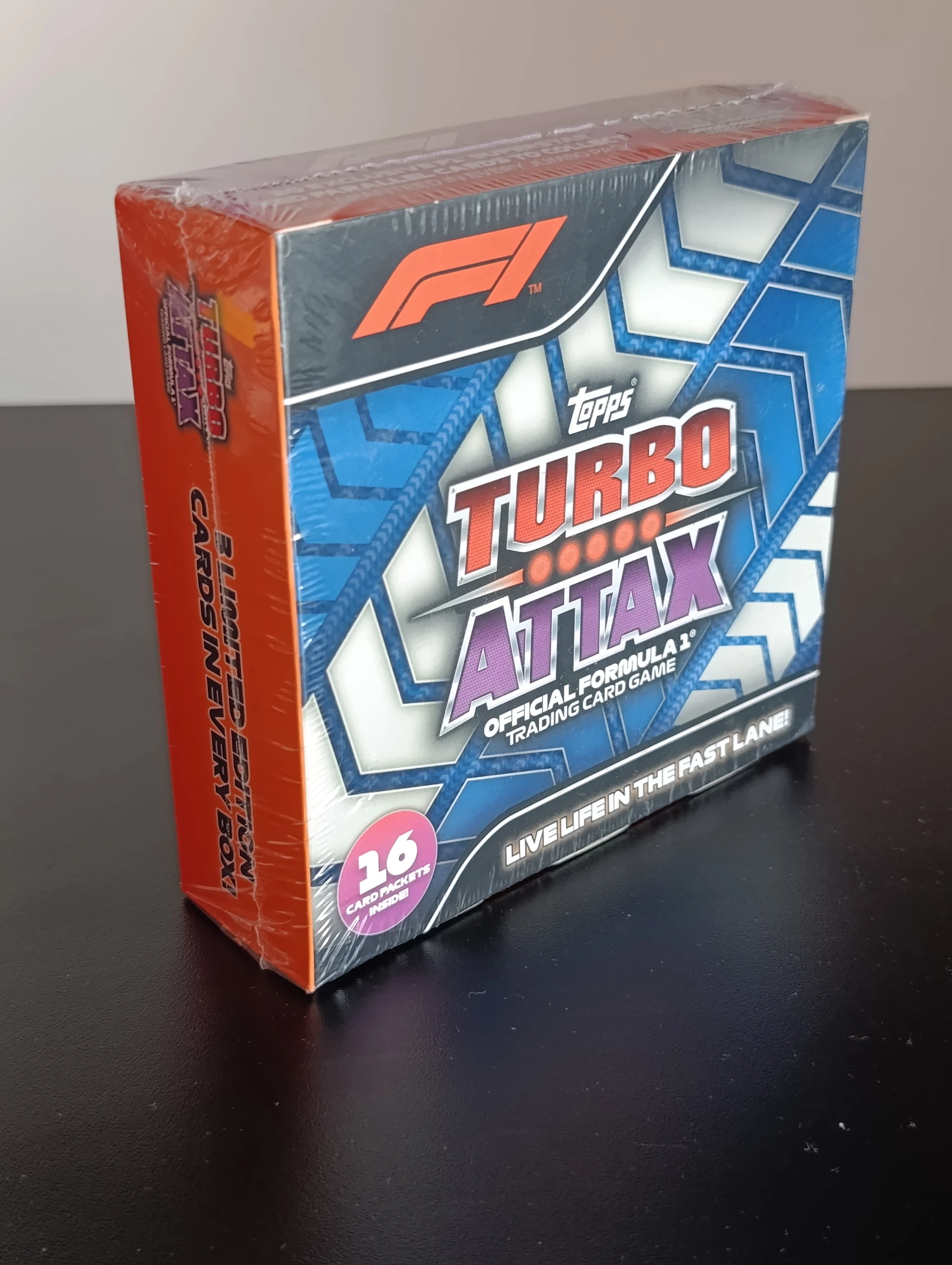 Topps turbo Attax F1 jumbo box image 2