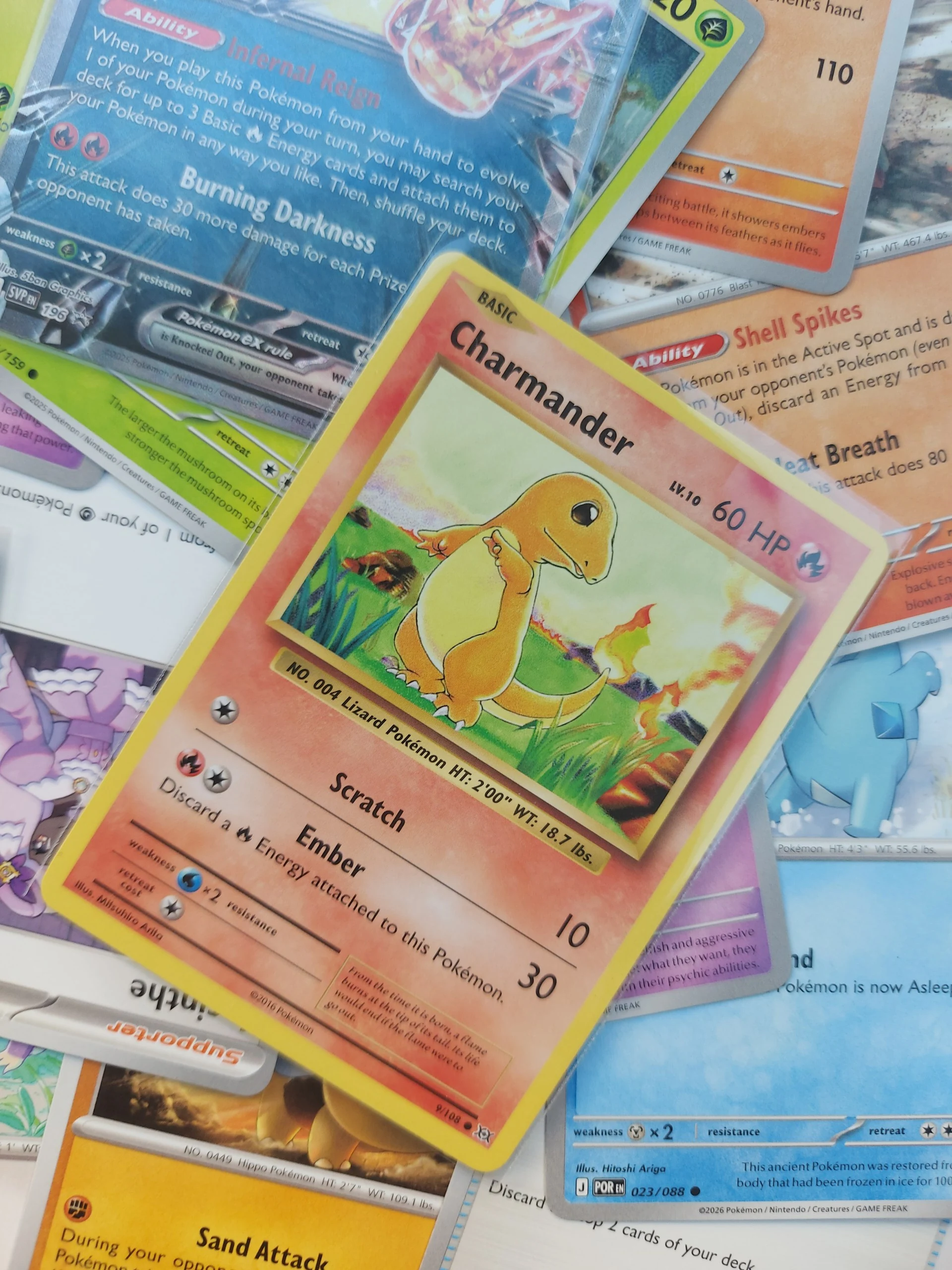🔥Scarlet and Violet Black Star Promos Charizard lot: Vintage and retro lot: Fullart, ex, retro, vintage (×100 cards) image 3